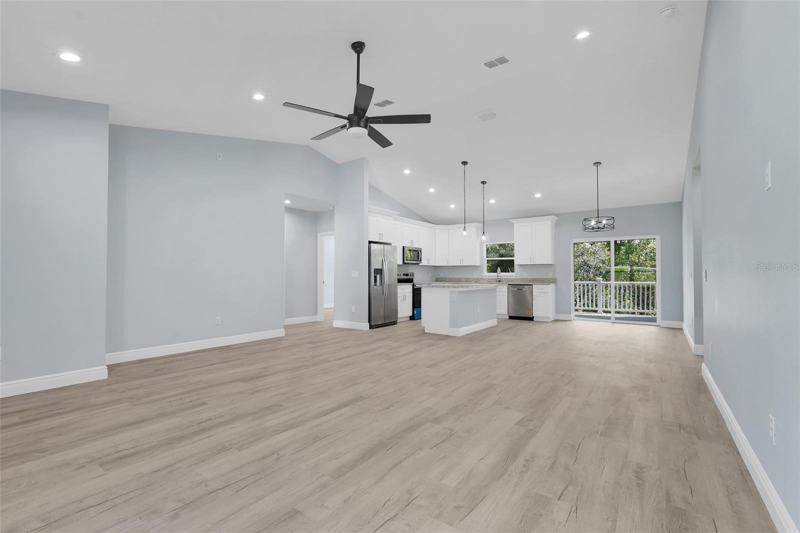 1622 N MERRICK DR, DELTONA, FL, 32725