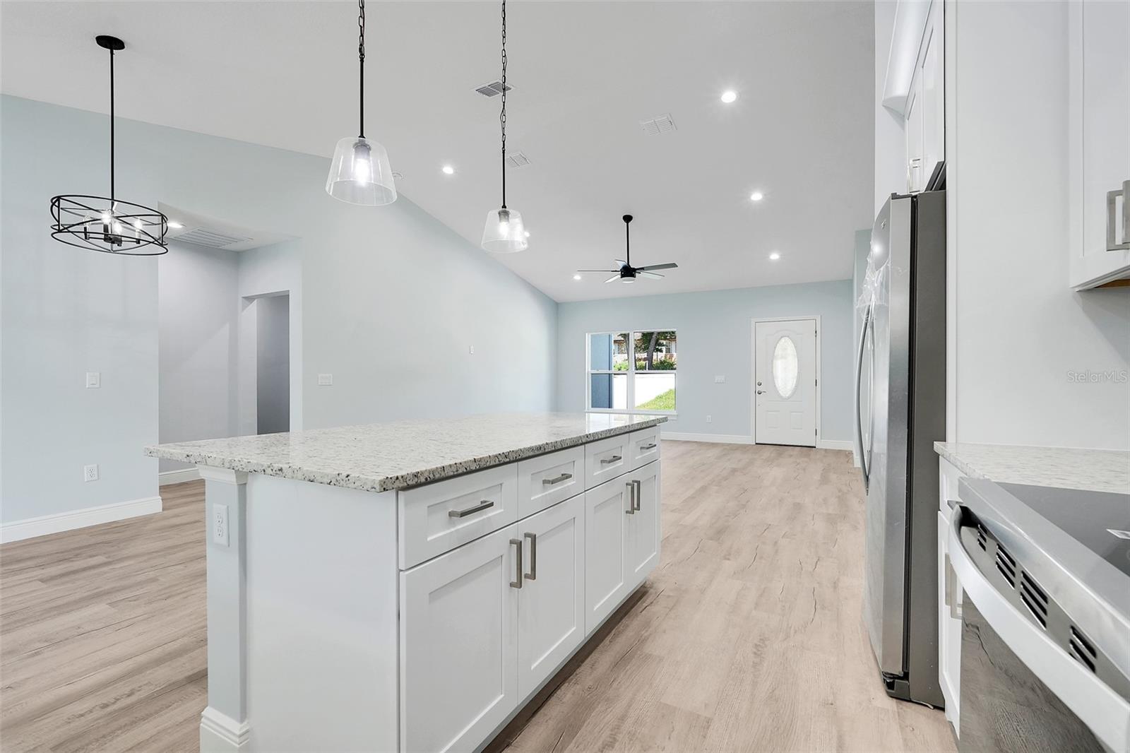 1622 N MERRICK DR, DELTONA, FL, 32725