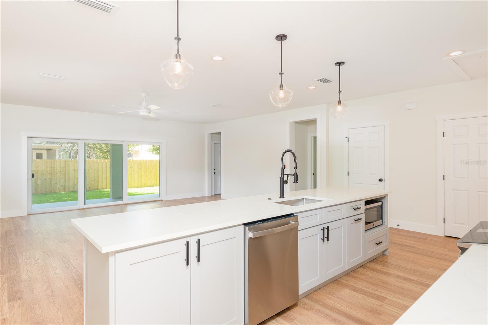 3414 W CHEROKEE AVE, TAMPA, FL, 33611