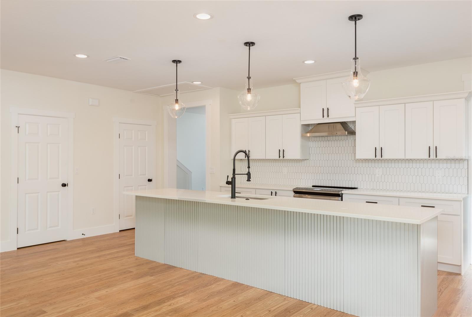 3414 W CHEROKEE AVE, TAMPA, FL, 33611