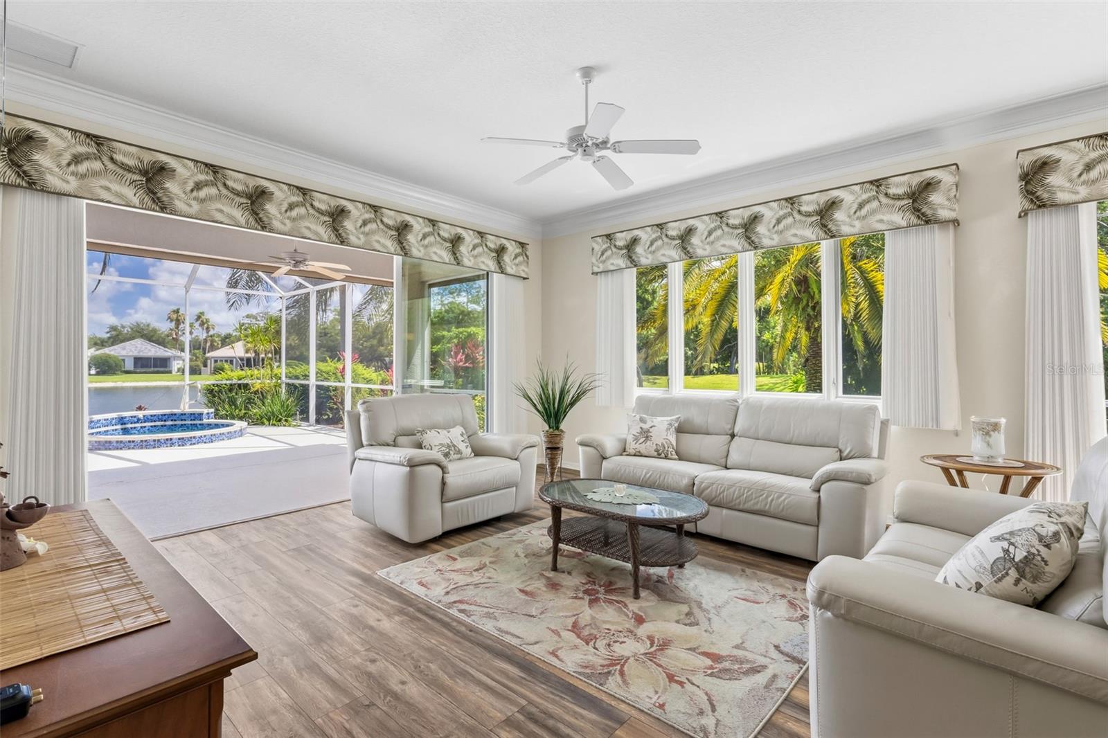 8669 54TH AVENUE CIR E, BRADENTON, FL, 34211