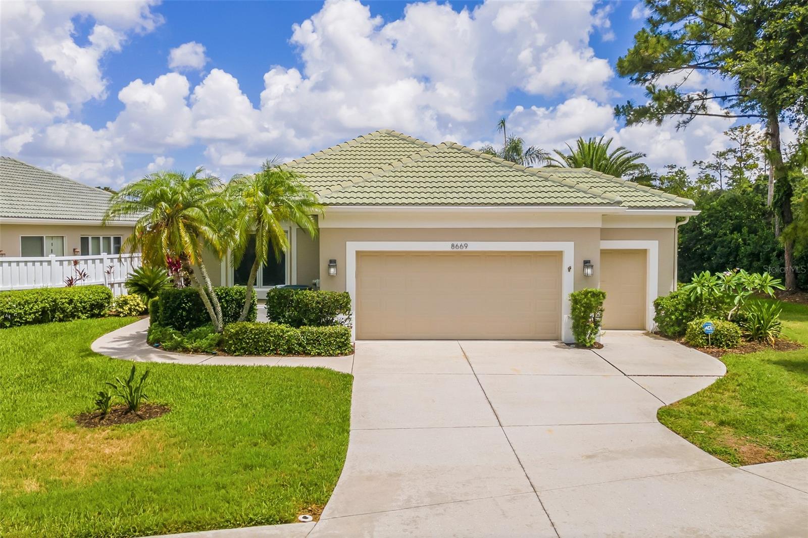 8669 54TH AVENUE CIR E, BRADENTON, FL, 34211