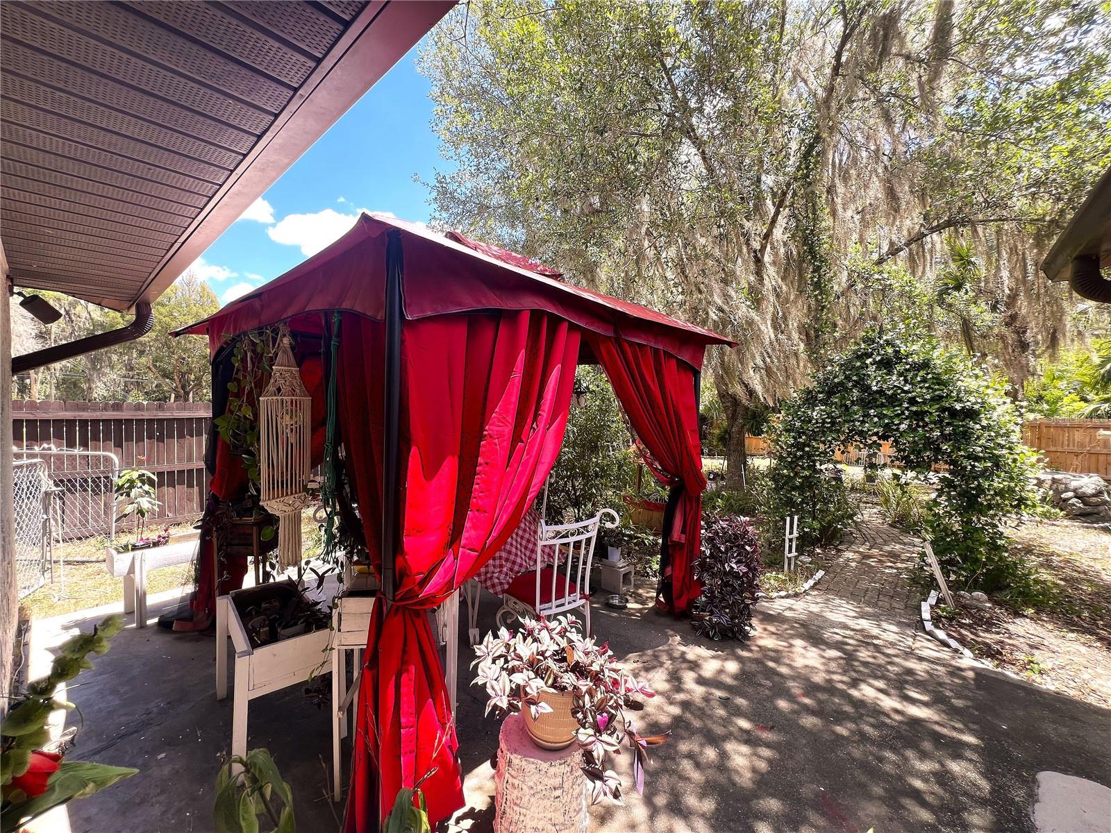220 NE 11TH ST, CRYSTAL RIVER, FL, 34428