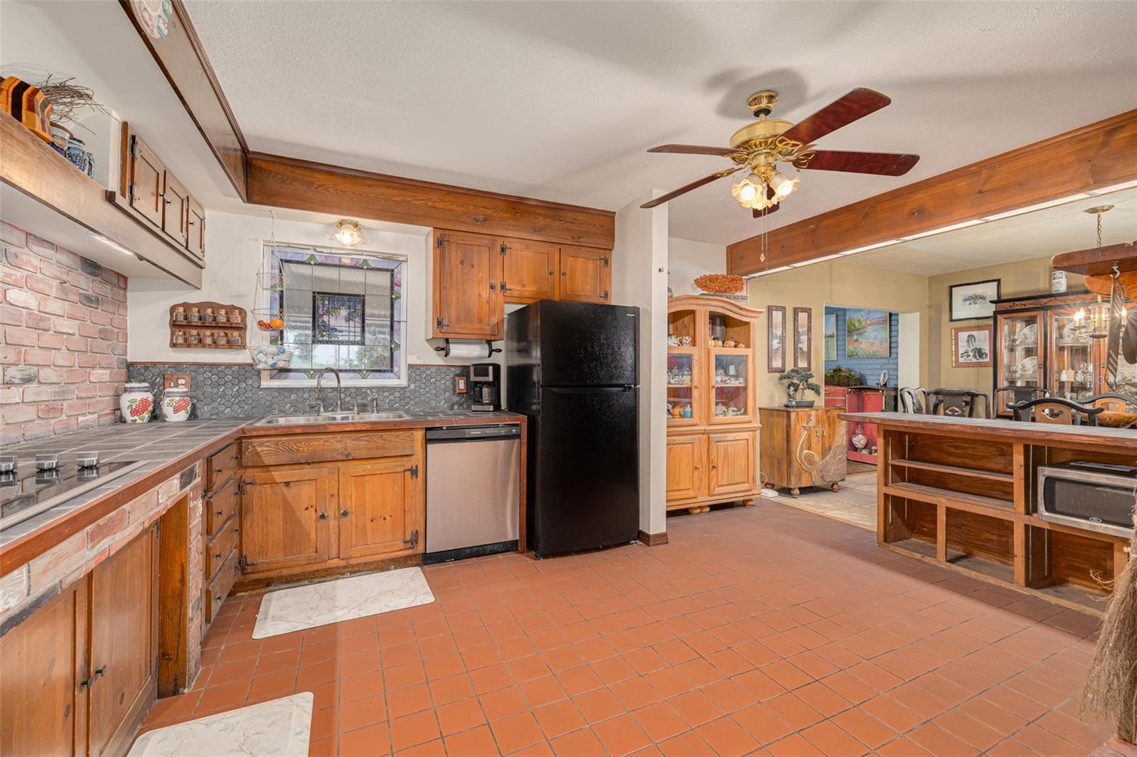 12698 81ST AVE, SEMINOLE, FL, 33776