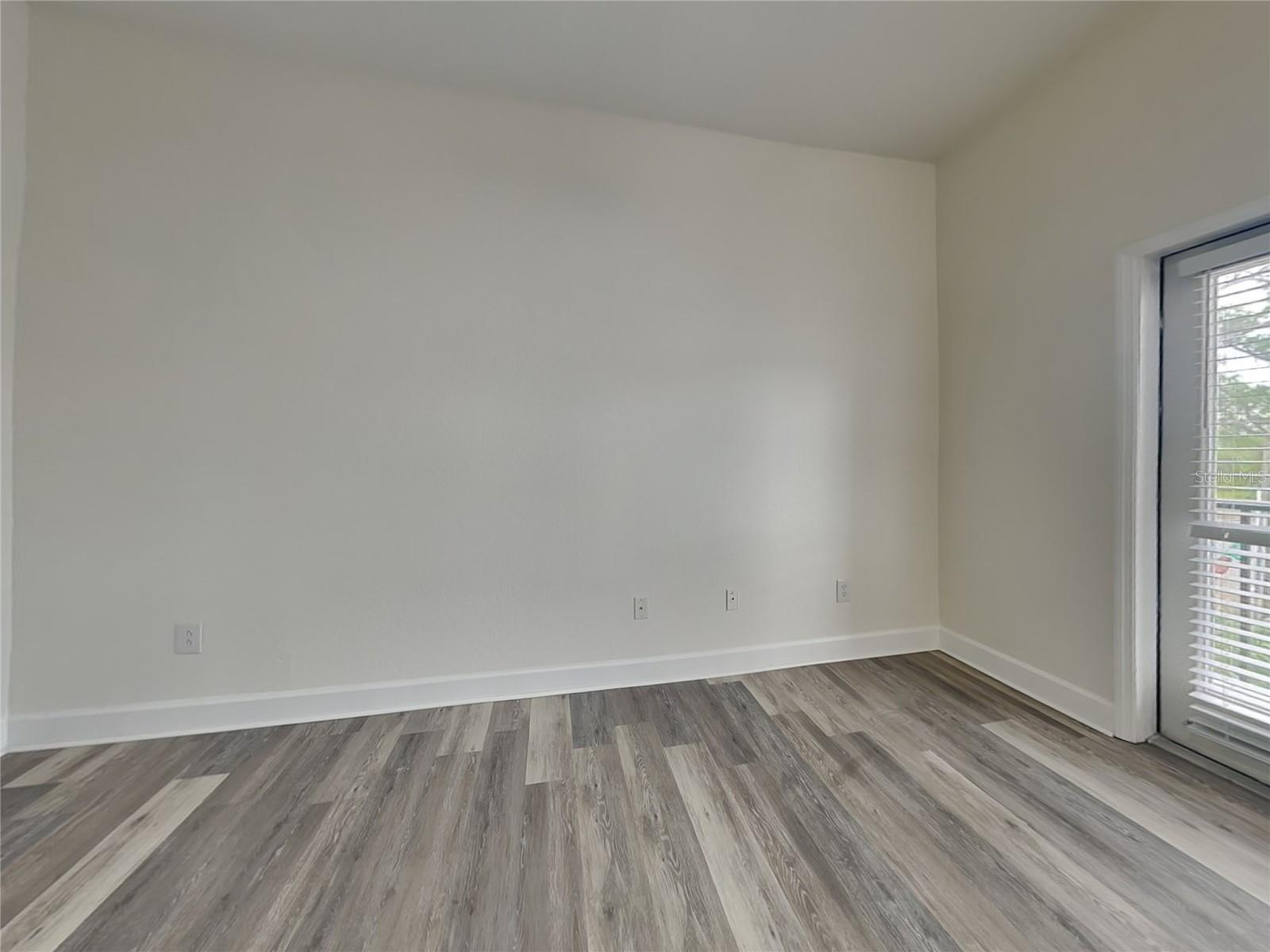 501 100TH AVE N, ST PETERSBURG, FL, 33702