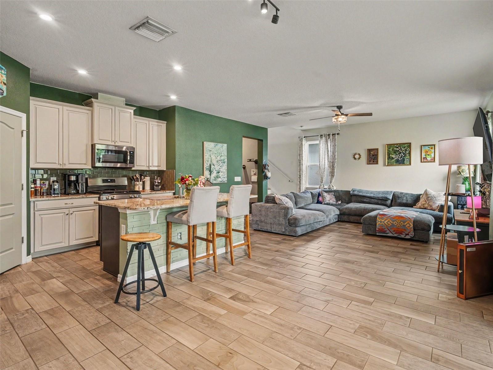 11609 FRINGETREE CT, RIVERVIEW, FL, 33579