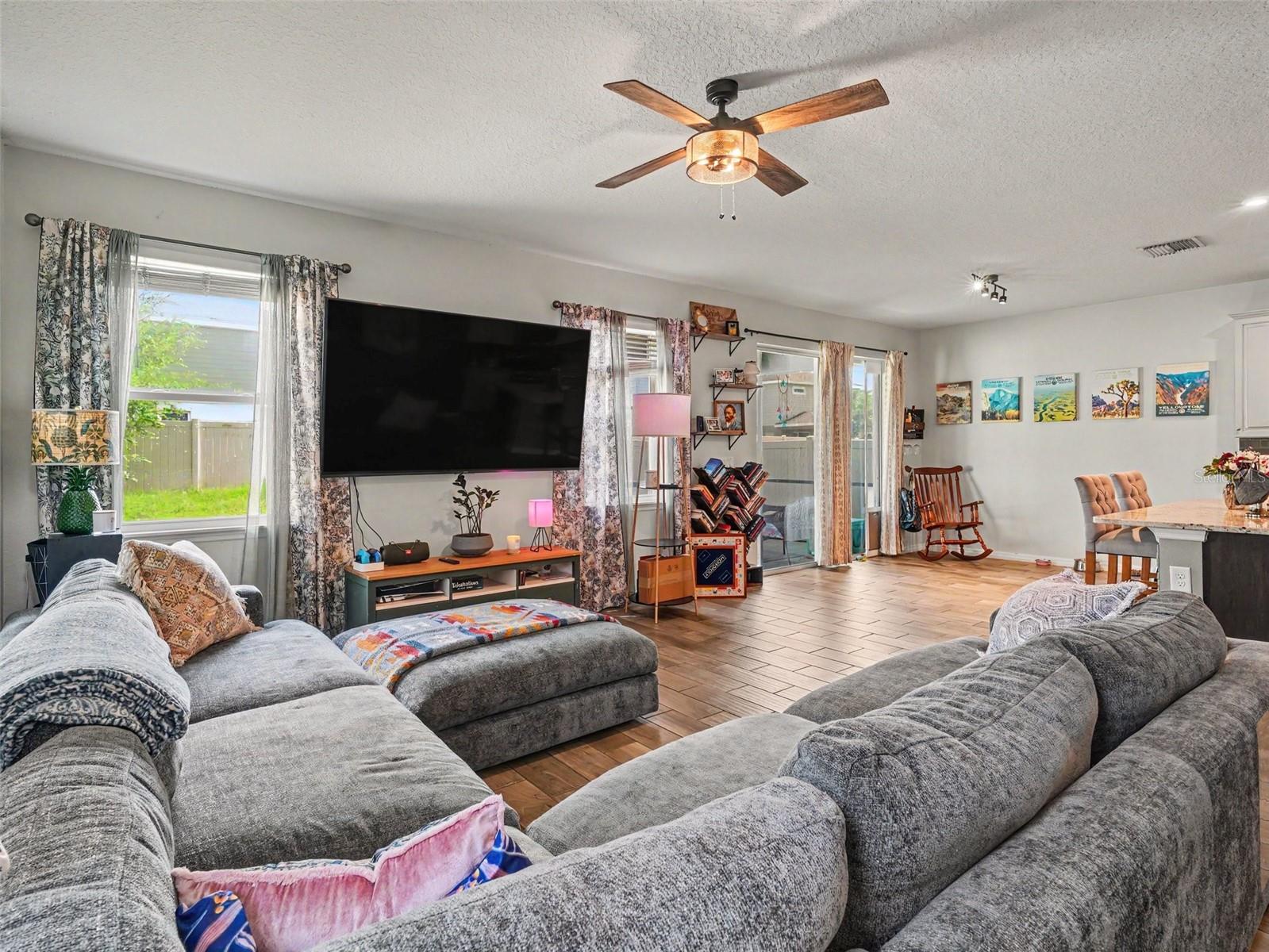 11609 FRINGETREE CT, RIVERVIEW, FL, 33579