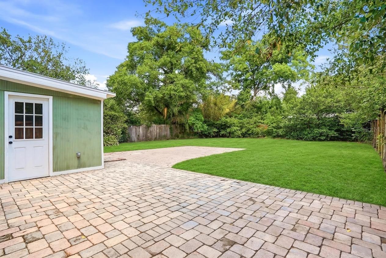 8403 N 46TH ST, TAMPA, FL, 33617