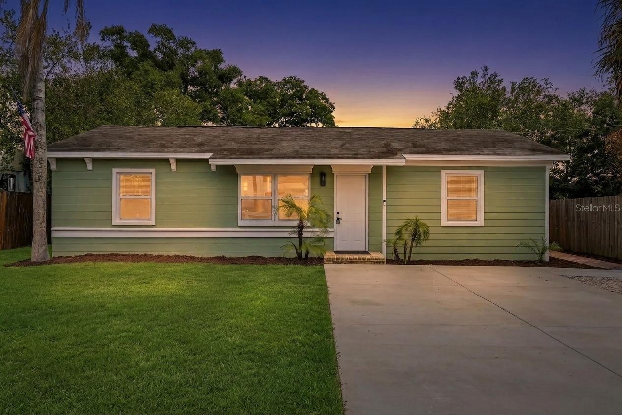8403 N 46TH ST, TAMPA, FL, 33617