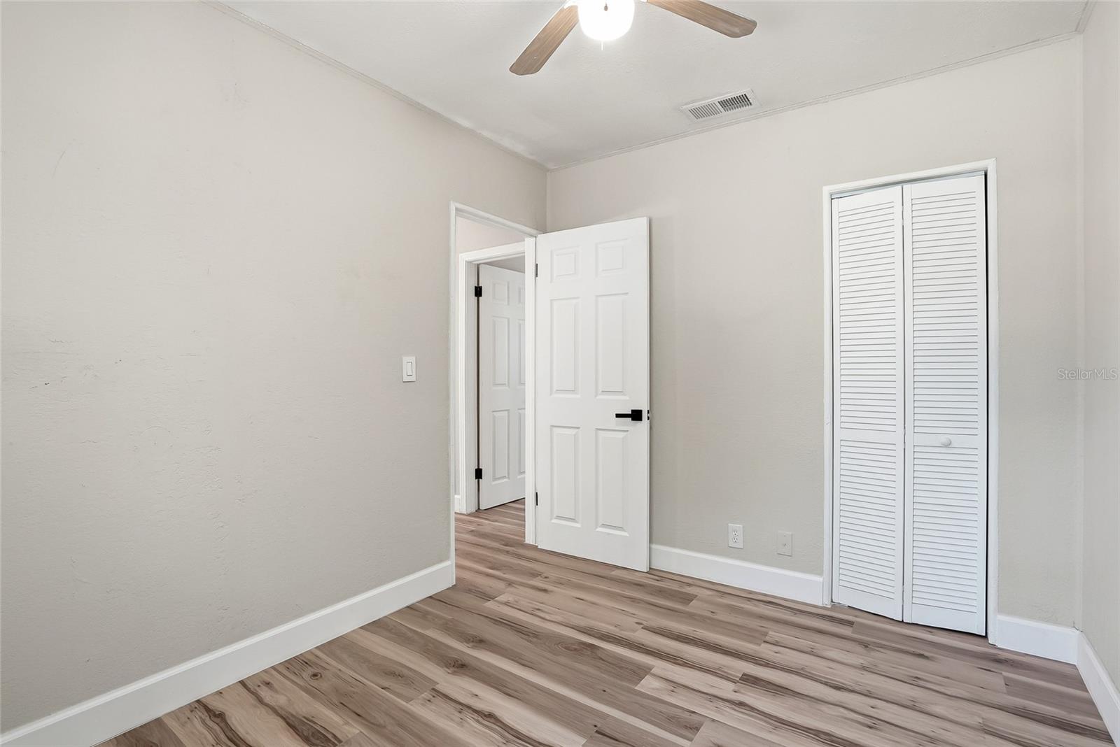 8403 N 46TH ST, TAMPA, FL, 33617