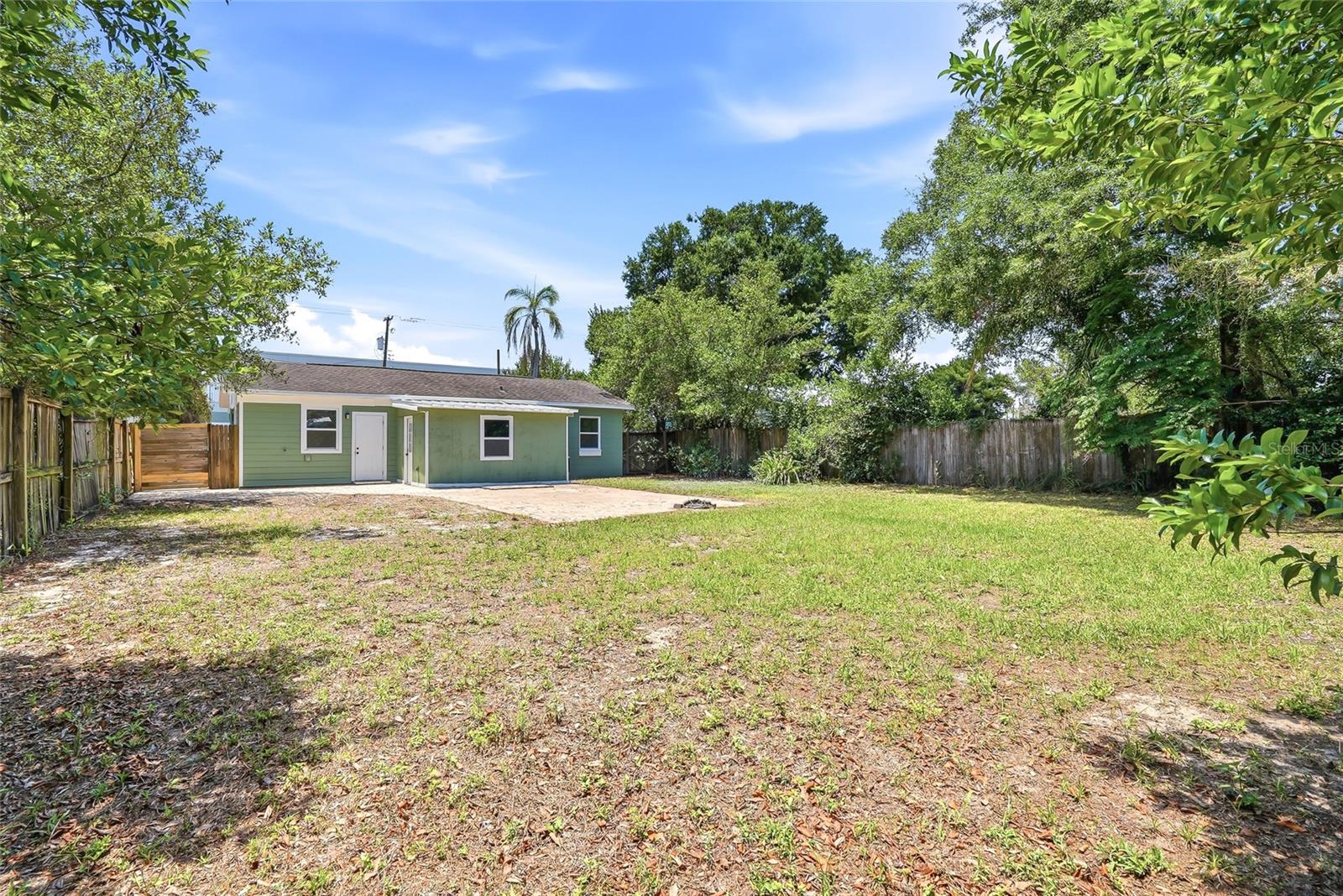 8403 N 46TH ST, TAMPA, FL, 33617