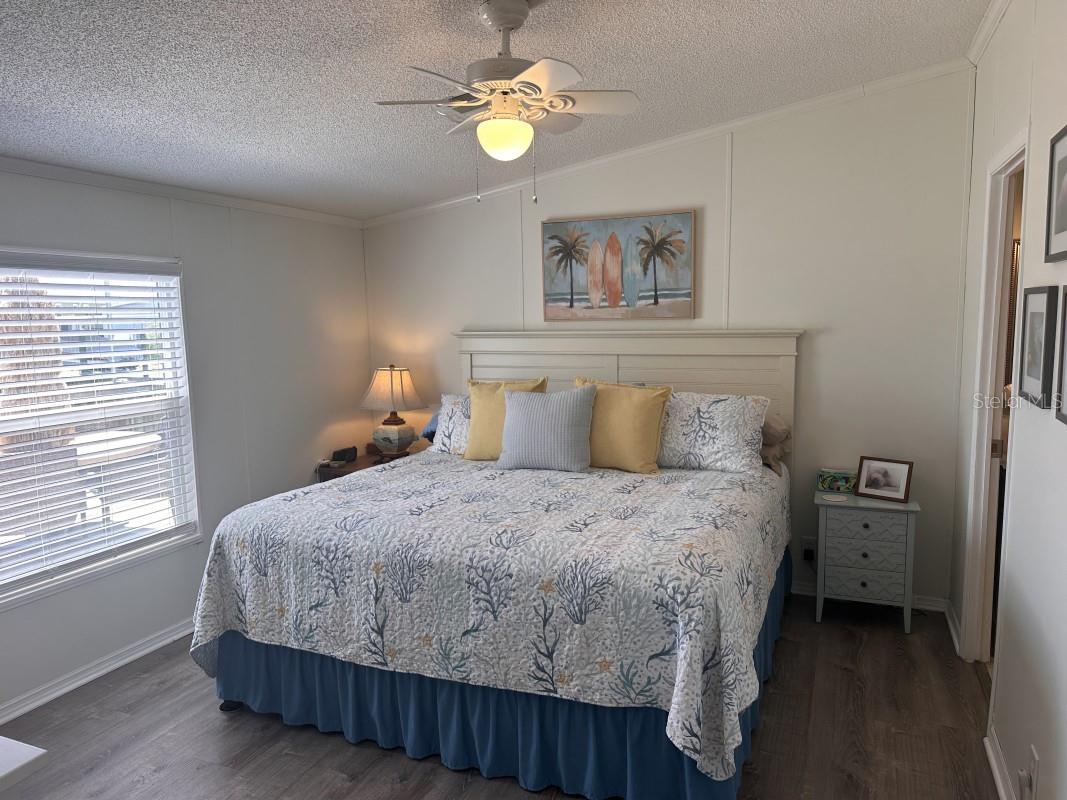 122 W SAINT ANNES CIR, APOLLO BEACH, FL, 33572