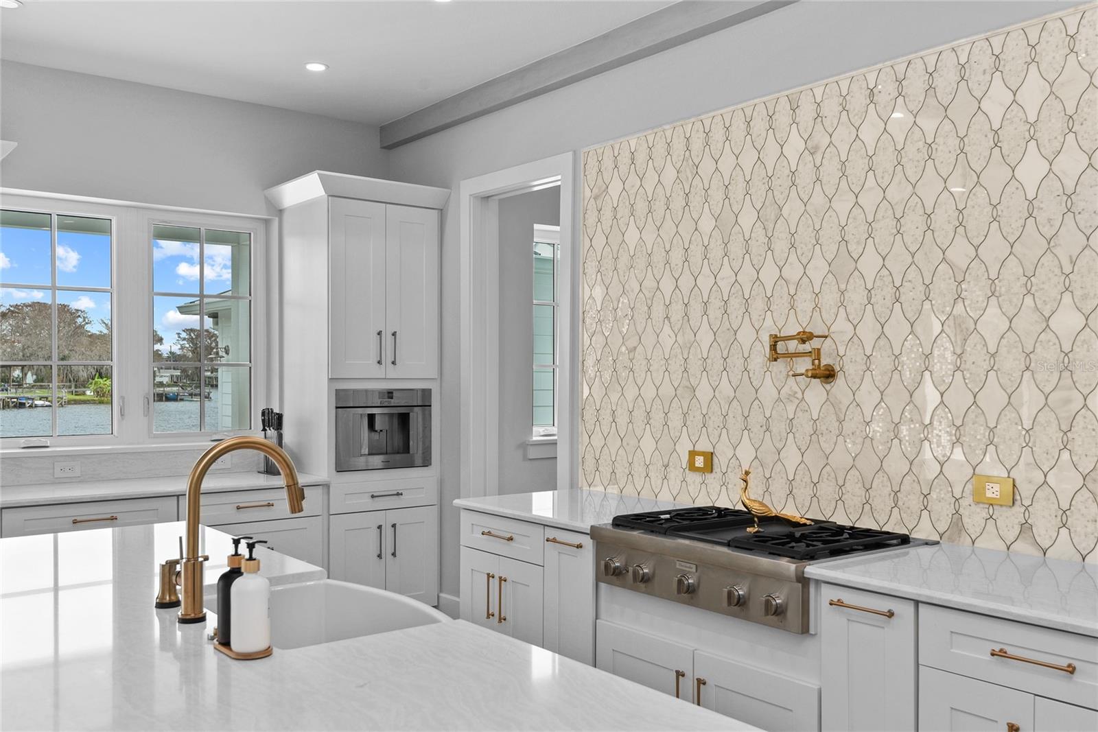 2024 LAKE DR, WINTER PARK, FL, 32789