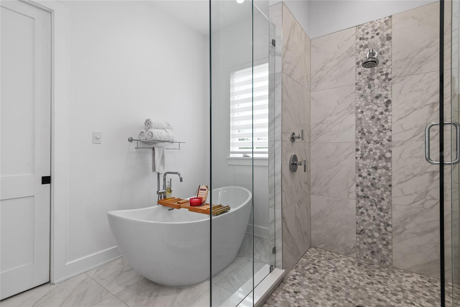 2024 LAKE DR, WINTER PARK, FL, 32789