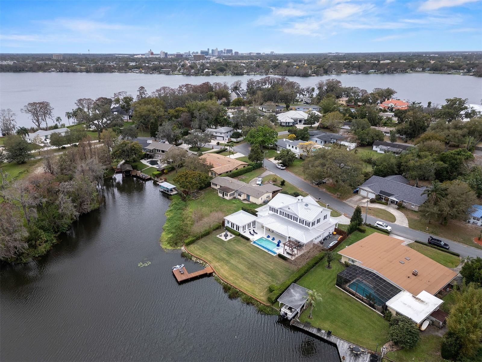 2024 LAKE DR, WINTER PARK, FL, 32789
