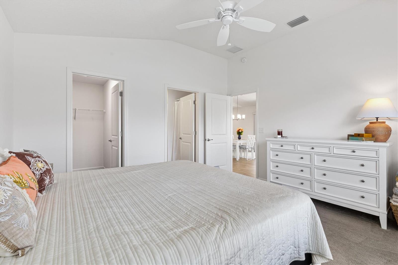 5597 GRACIE LN, THE VILLAGES, FL, 32163