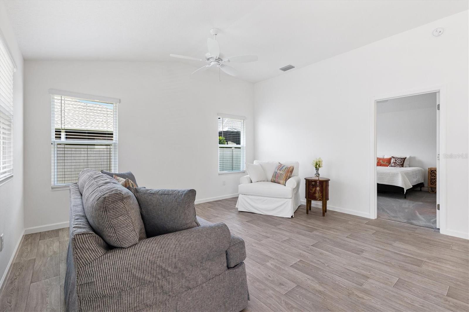 5597 GRACIE LN, THE VILLAGES, FL, 32163