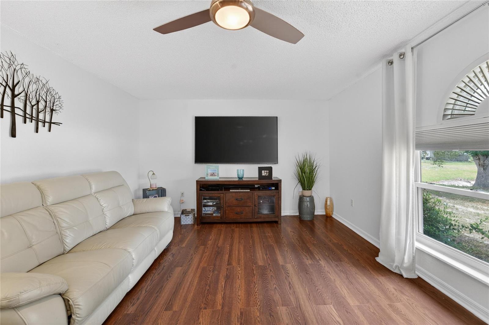 1201 DRAGON HEAD DR, VALRICO, FL, 33594