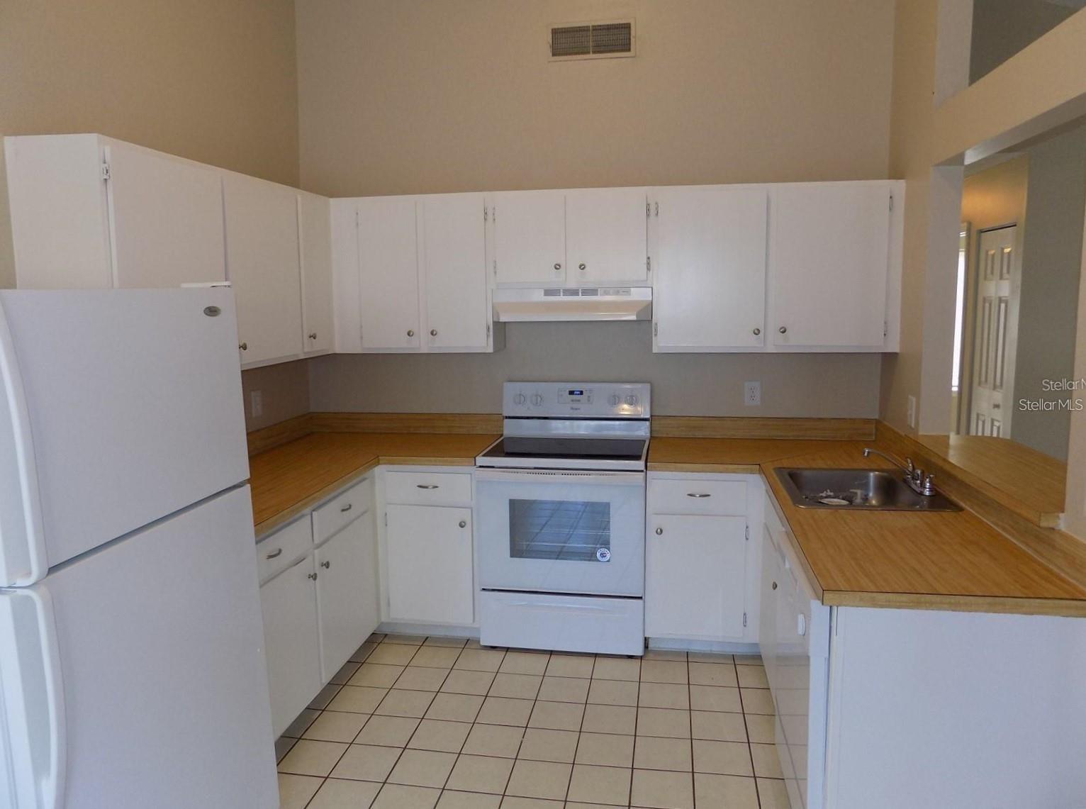 2698 KAVALIER DR, PALM HARBOR, FL, 34684