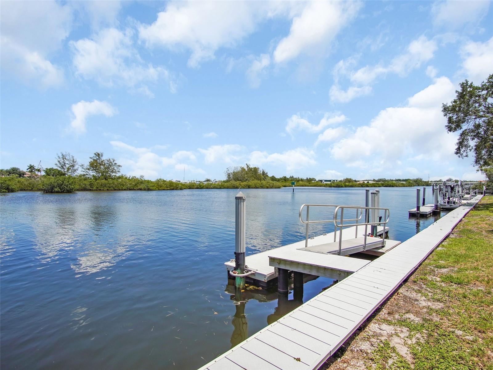800 CHESAPEAKE DR #55, TARPON SPRINGS, FL, 34689