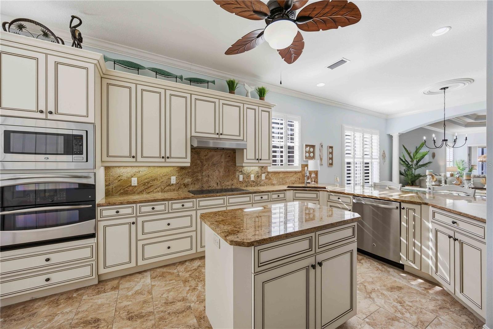 11045 BARNSLEY DR, VENICE, FL, 34293