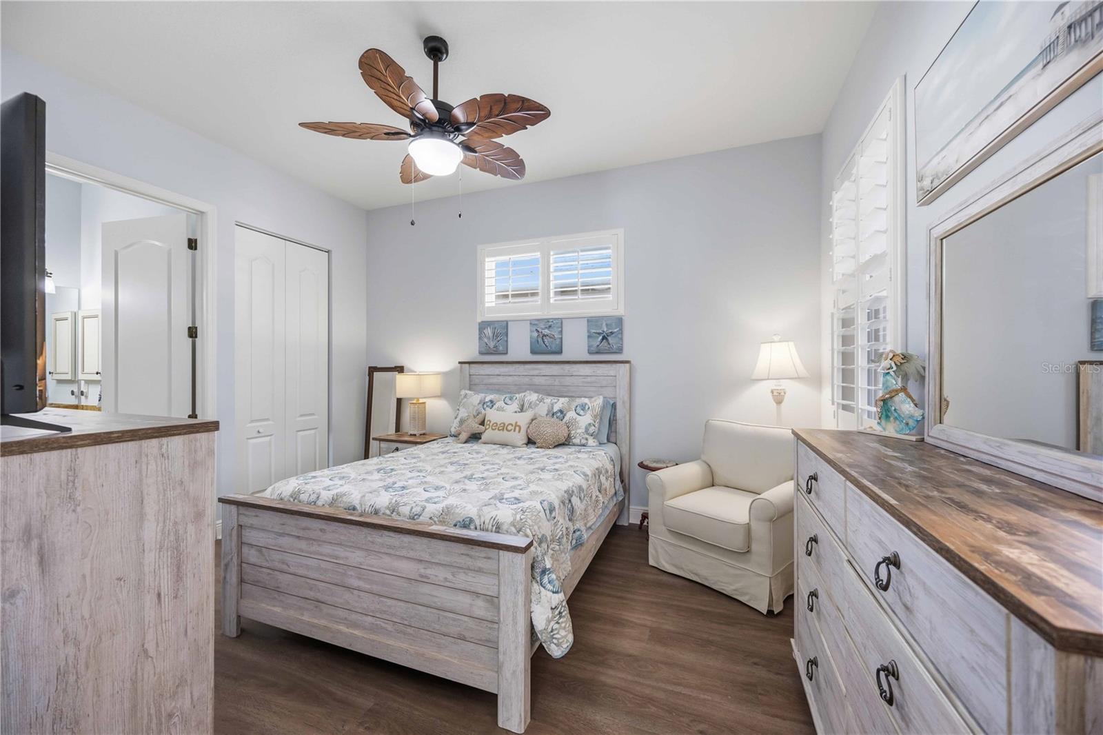 11045 BARNSLEY DR, VENICE, FL, 34293