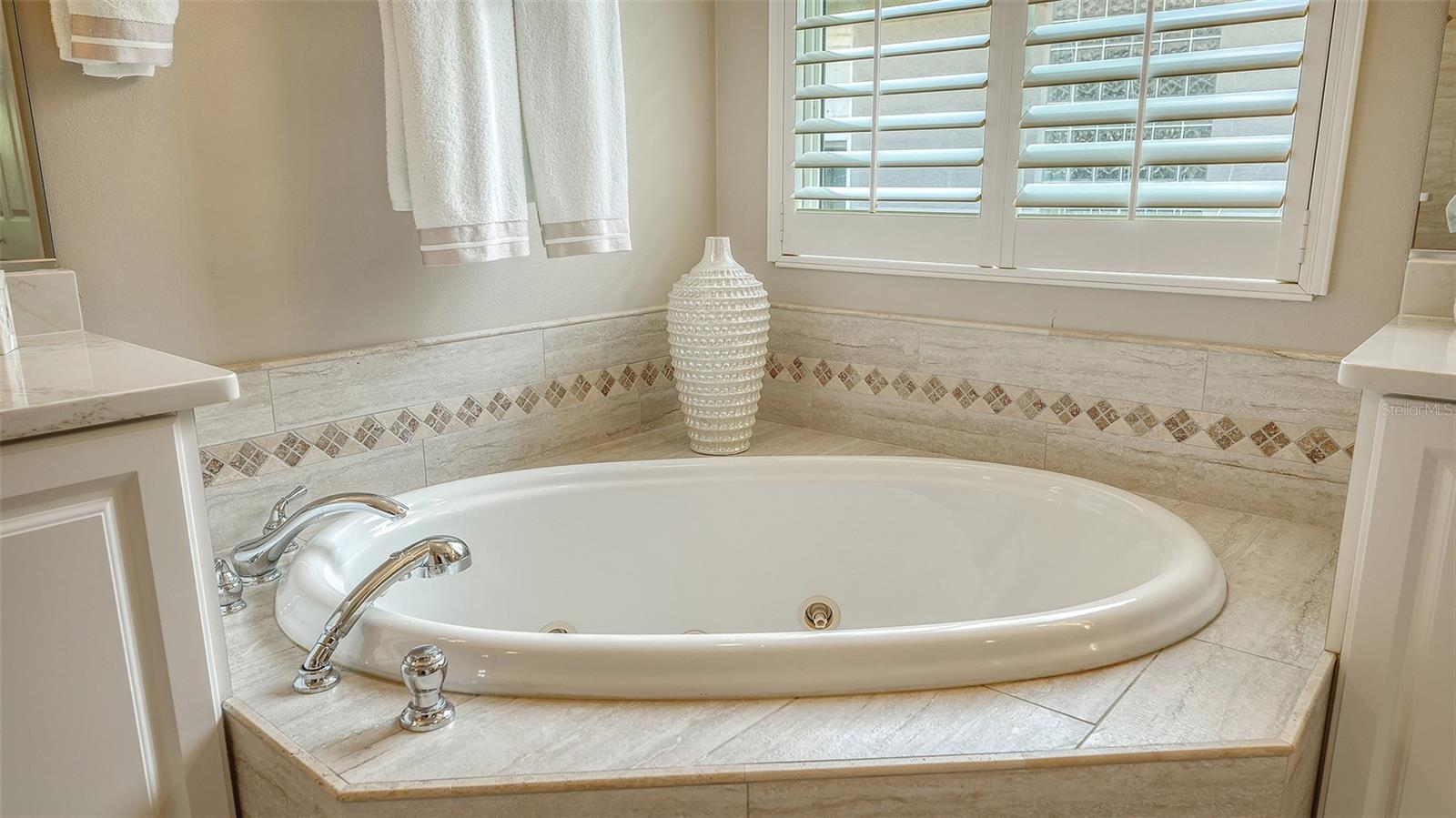 7928 SUNTREE GLN, BRADENTON, FL, 34202
