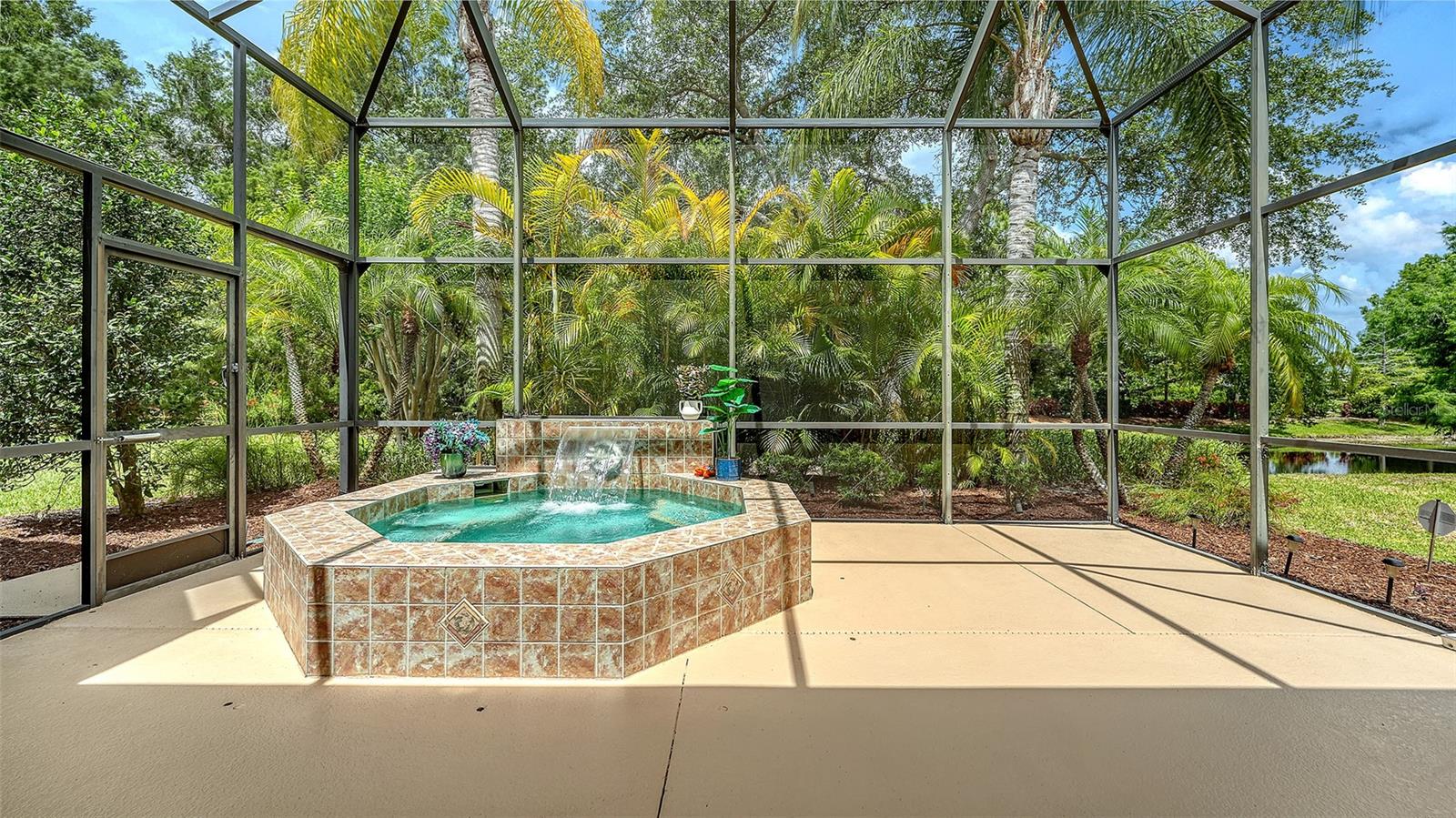 7928 SUNTREE GLN, BRADENTON, FL, 34202