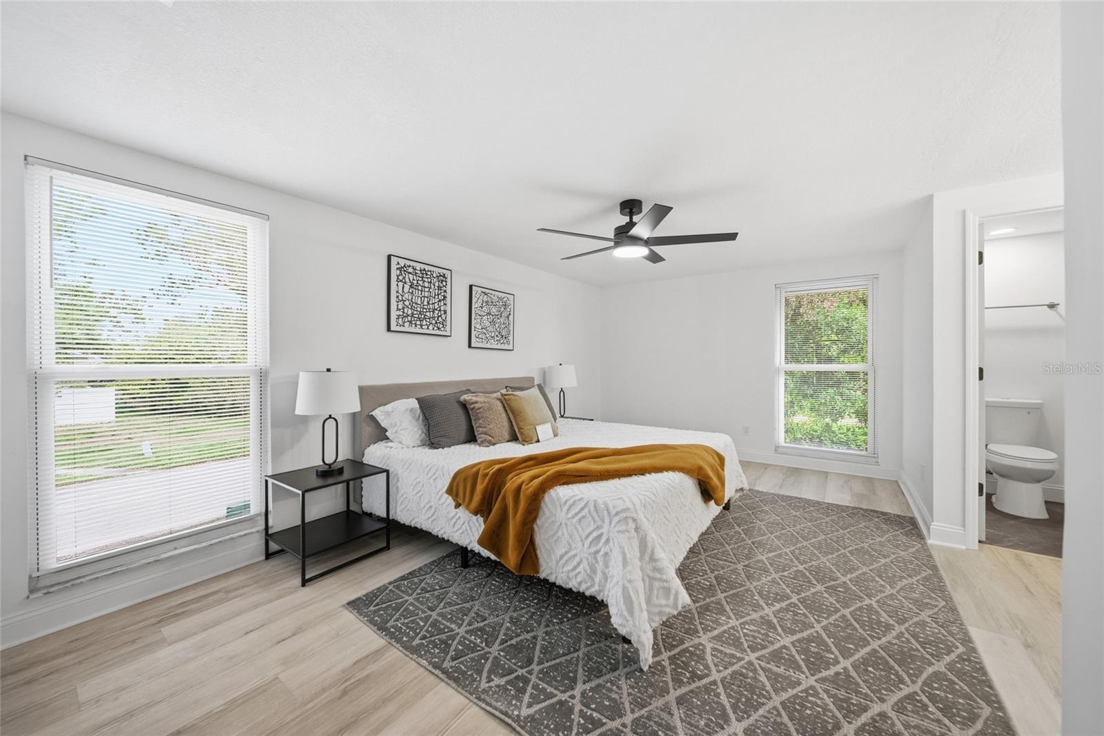 3909 WILLOWTREE PL, TAMPA, FL, 33624