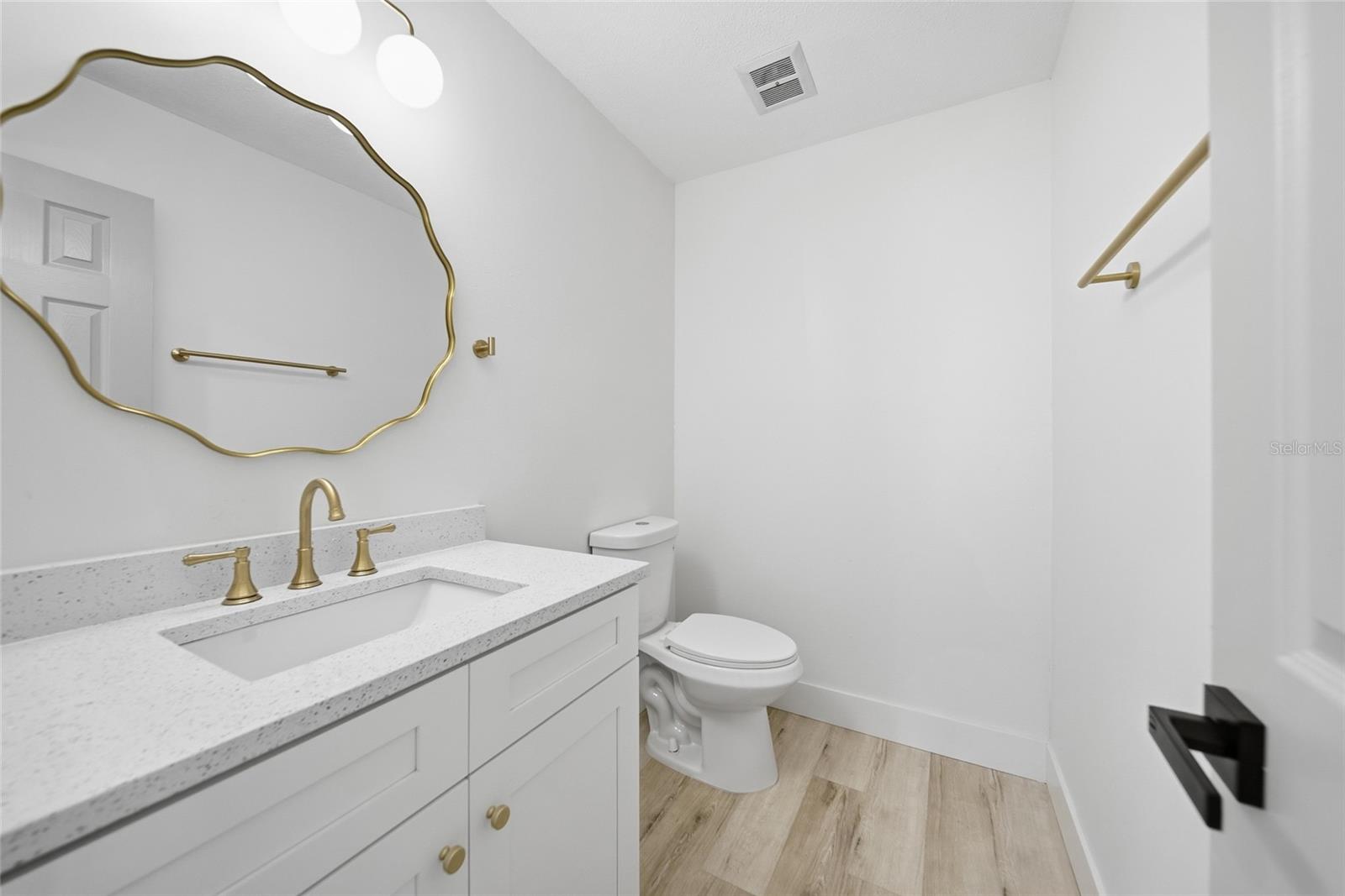 3909 WILLOWTREE PL, TAMPA, FL, 33624