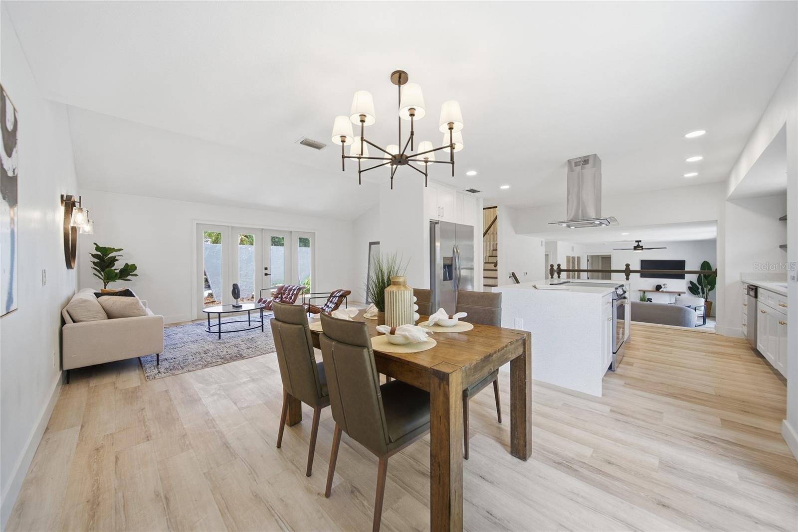 3909 WILLOWTREE PL, TAMPA, FL, 33624