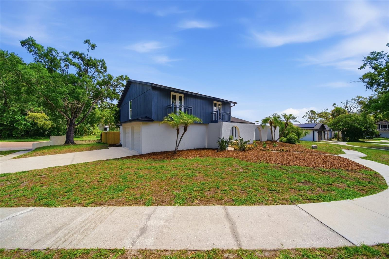 3909 WILLOWTREE PL, TAMPA, FL, 33624