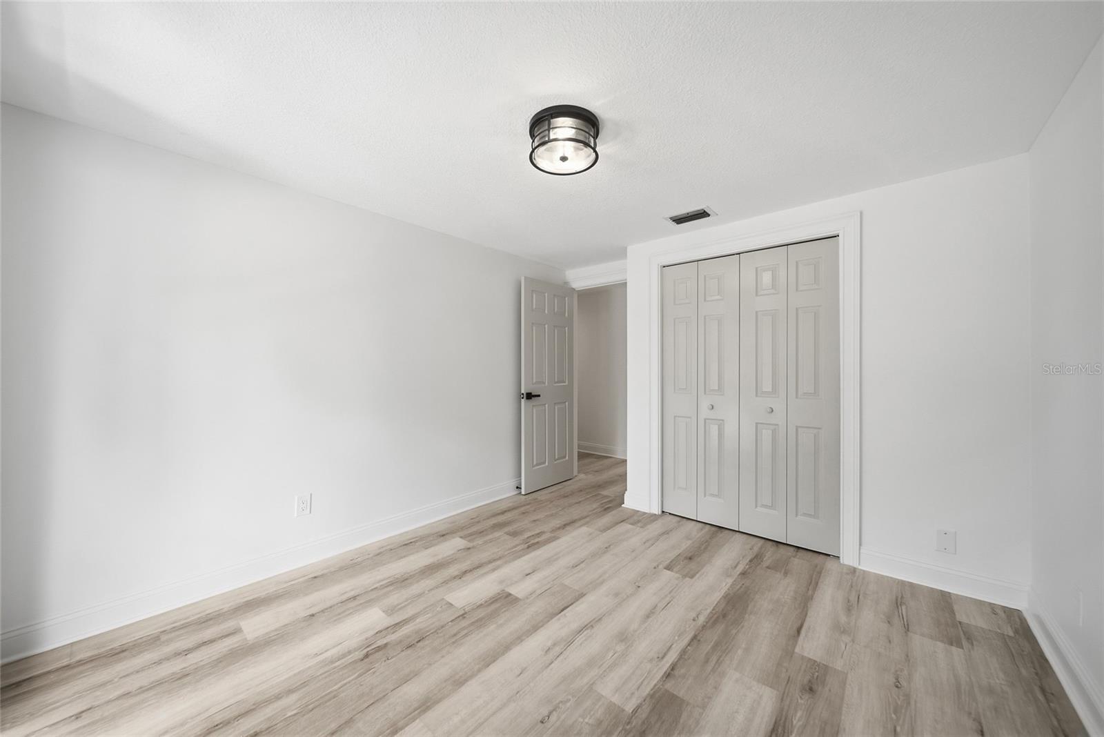 3909 WILLOWTREE PL, TAMPA, FL, 33624