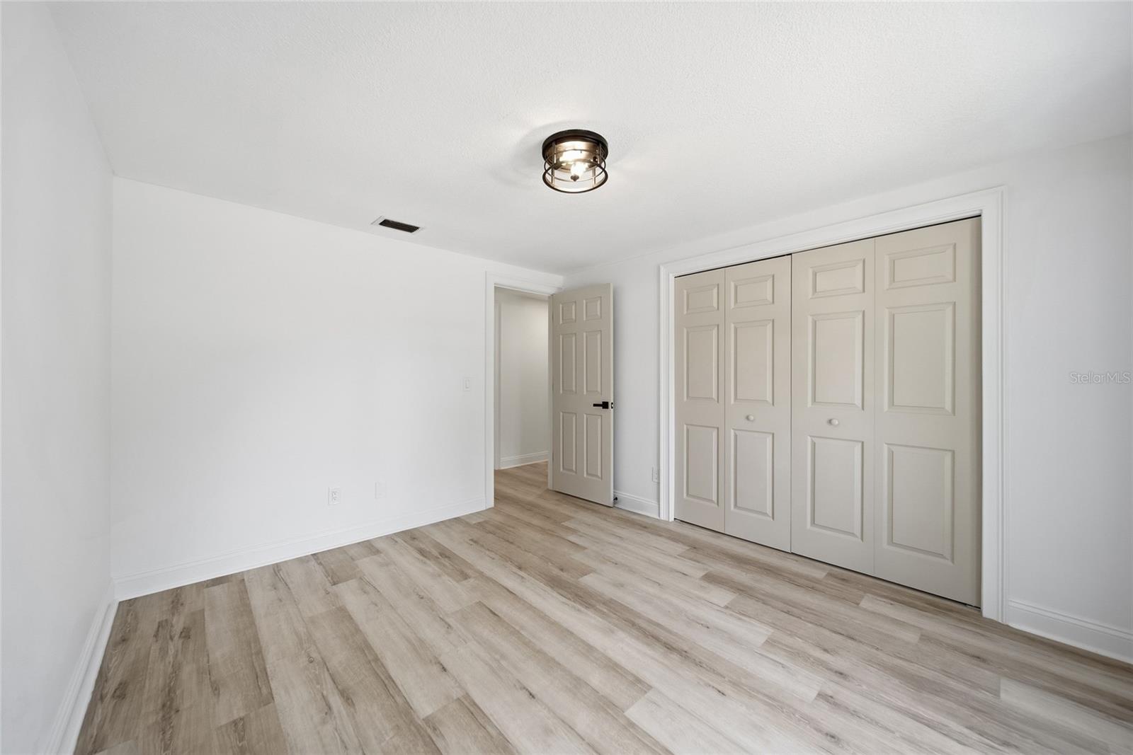 3909 WILLOWTREE PL, TAMPA, FL, 33624