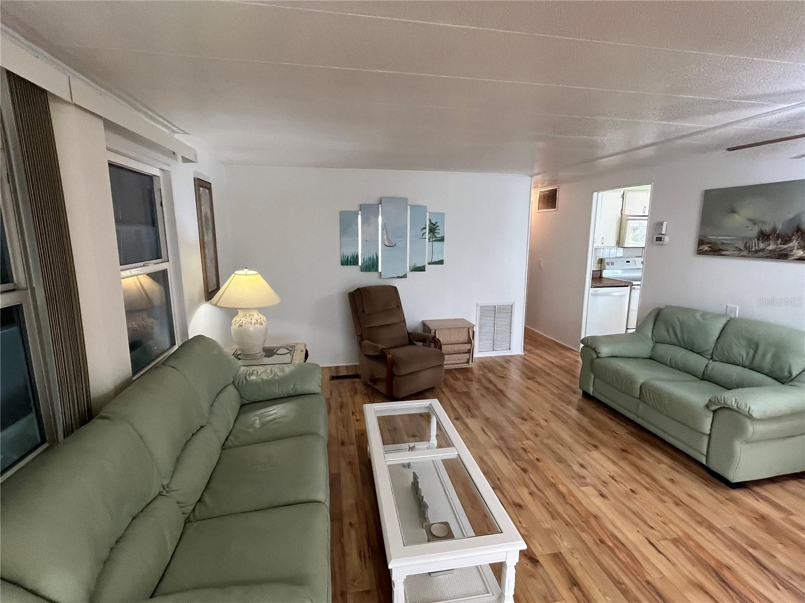 107 ROMA RD, VENICE, FL, 34285