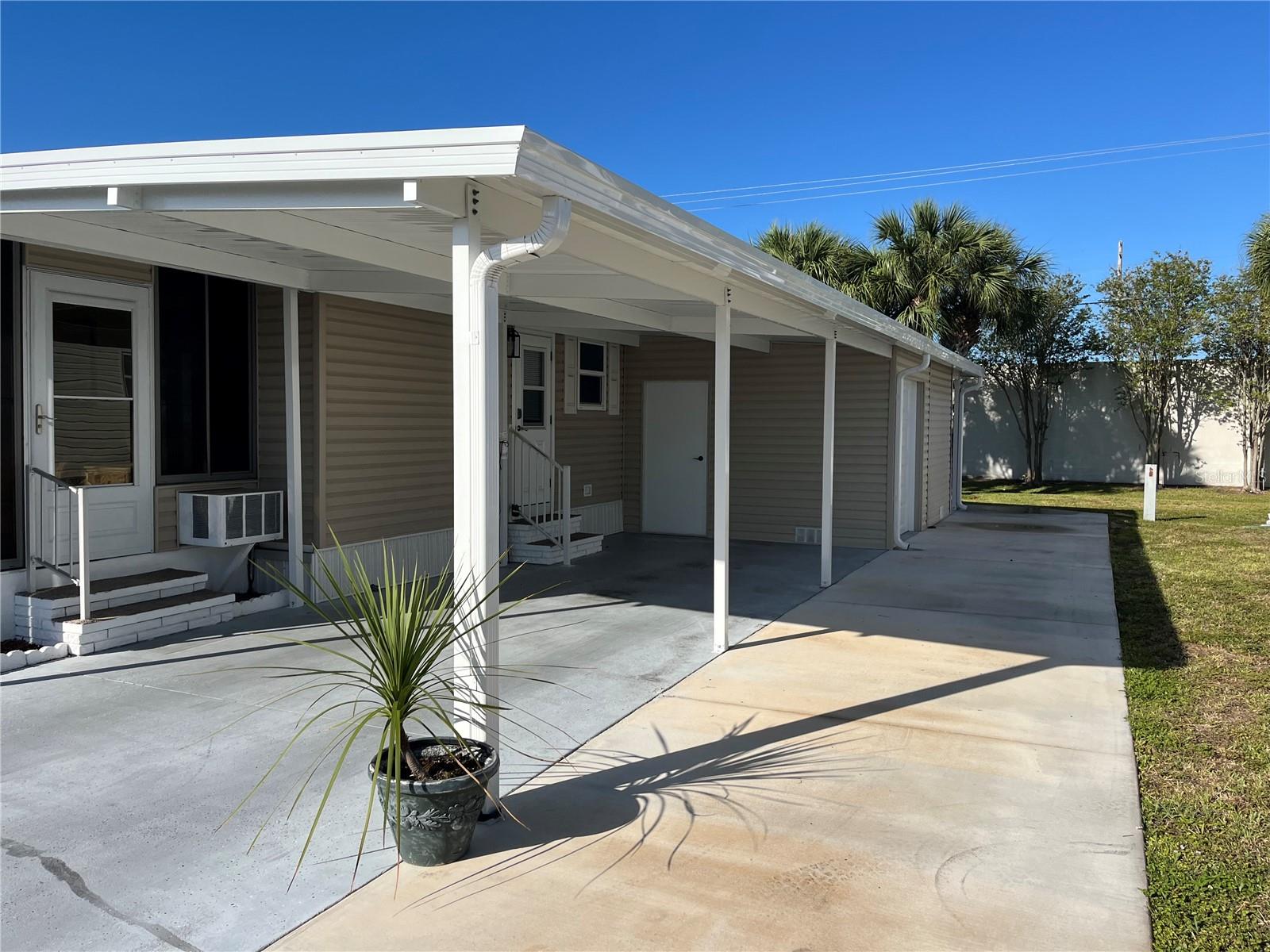 107 ROMA RD, VENICE, FL, 34285