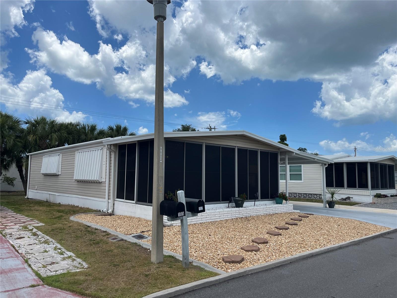 107 ROMA RD, VENICE, FL, 34285