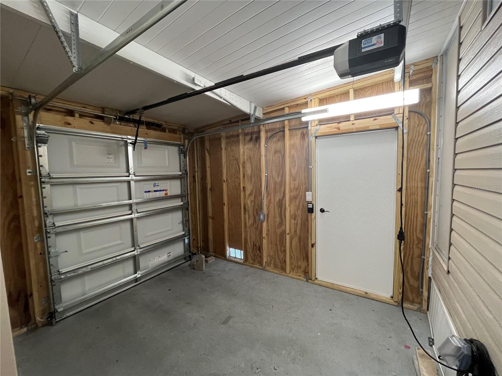 107 ROMA RD, VENICE, FL, 34285