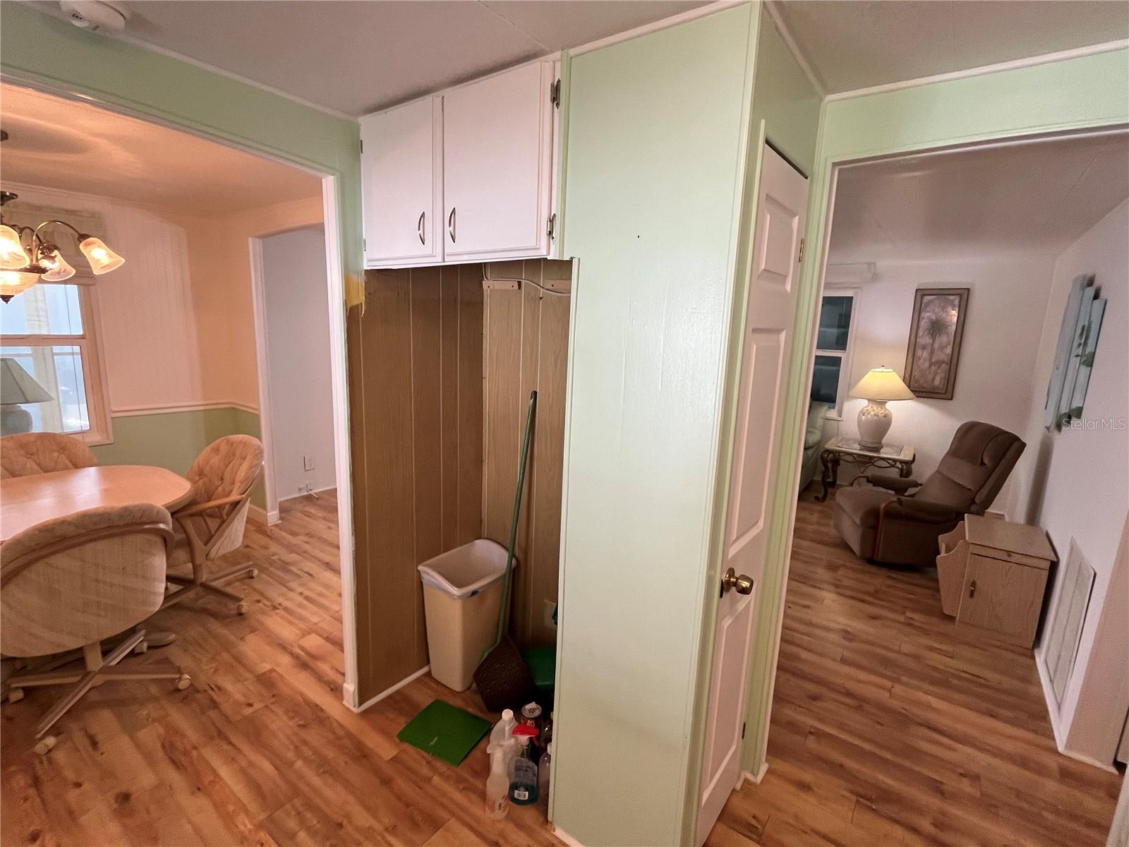 107 ROMA RD, VENICE, FL, 34285