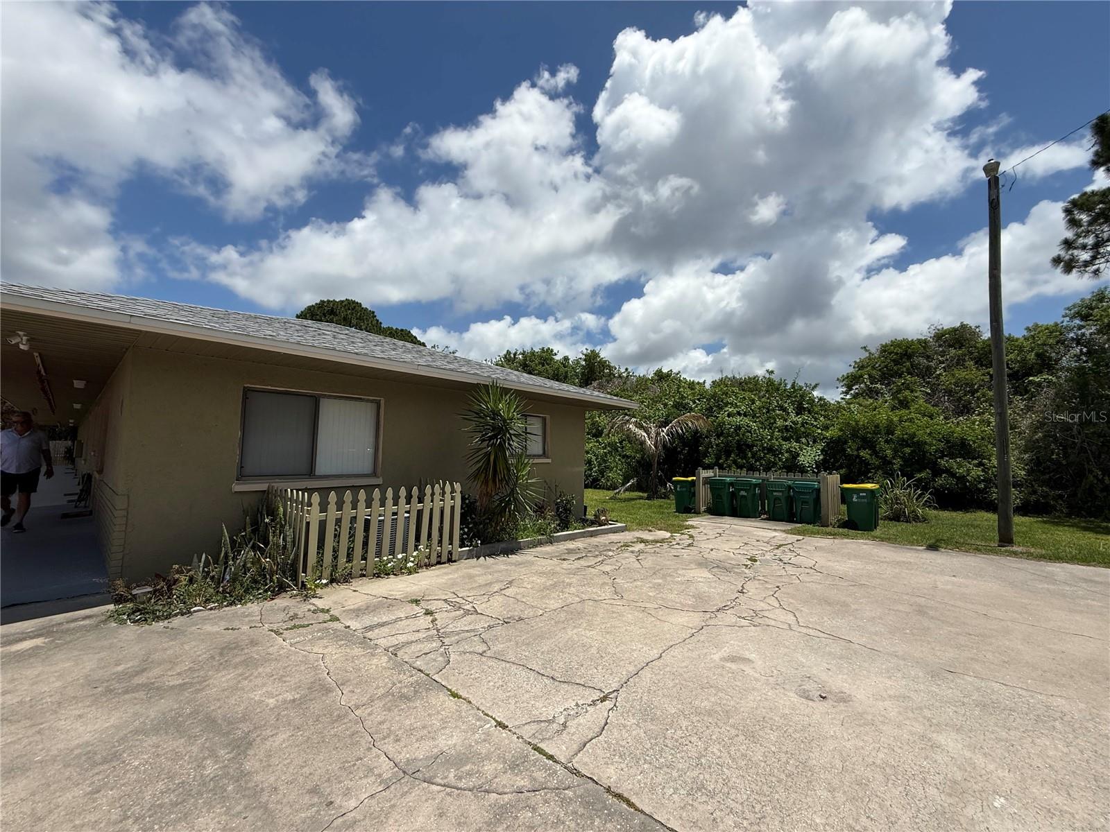 2380 N TROPICAL TRL, MERRITT ISLAND, FL, 32953
