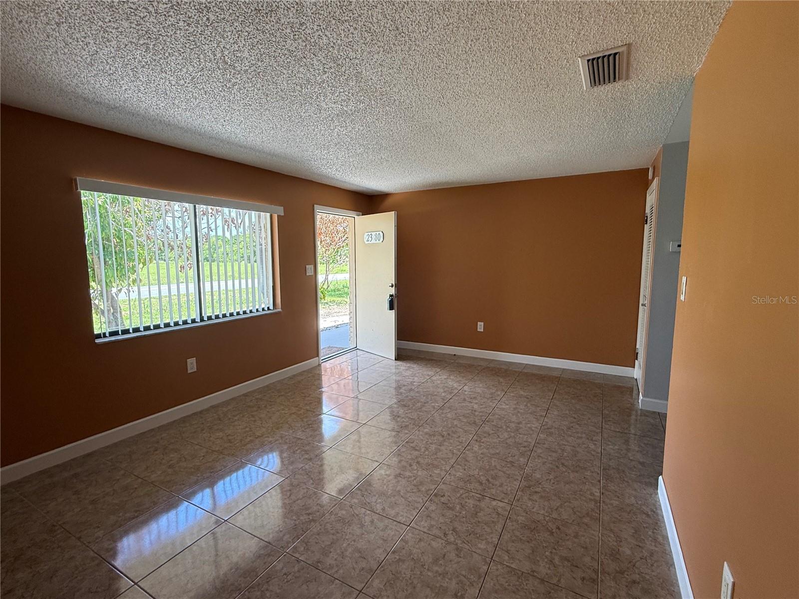 2380 N TROPICAL TRL, MERRITT ISLAND, FL, 32953