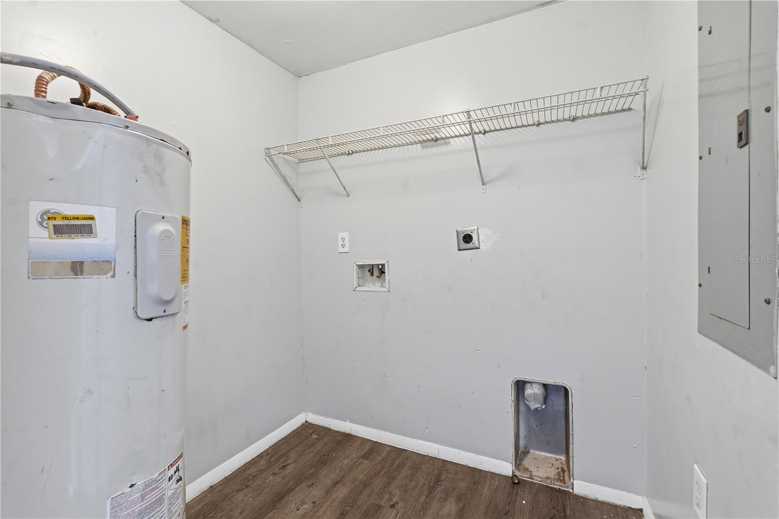 2609 E 28TH AVE, TAMPA, FL, 33605
