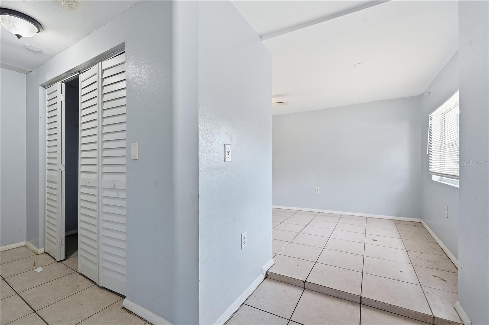 2609 E 28TH AVE, TAMPA, FL, 33605