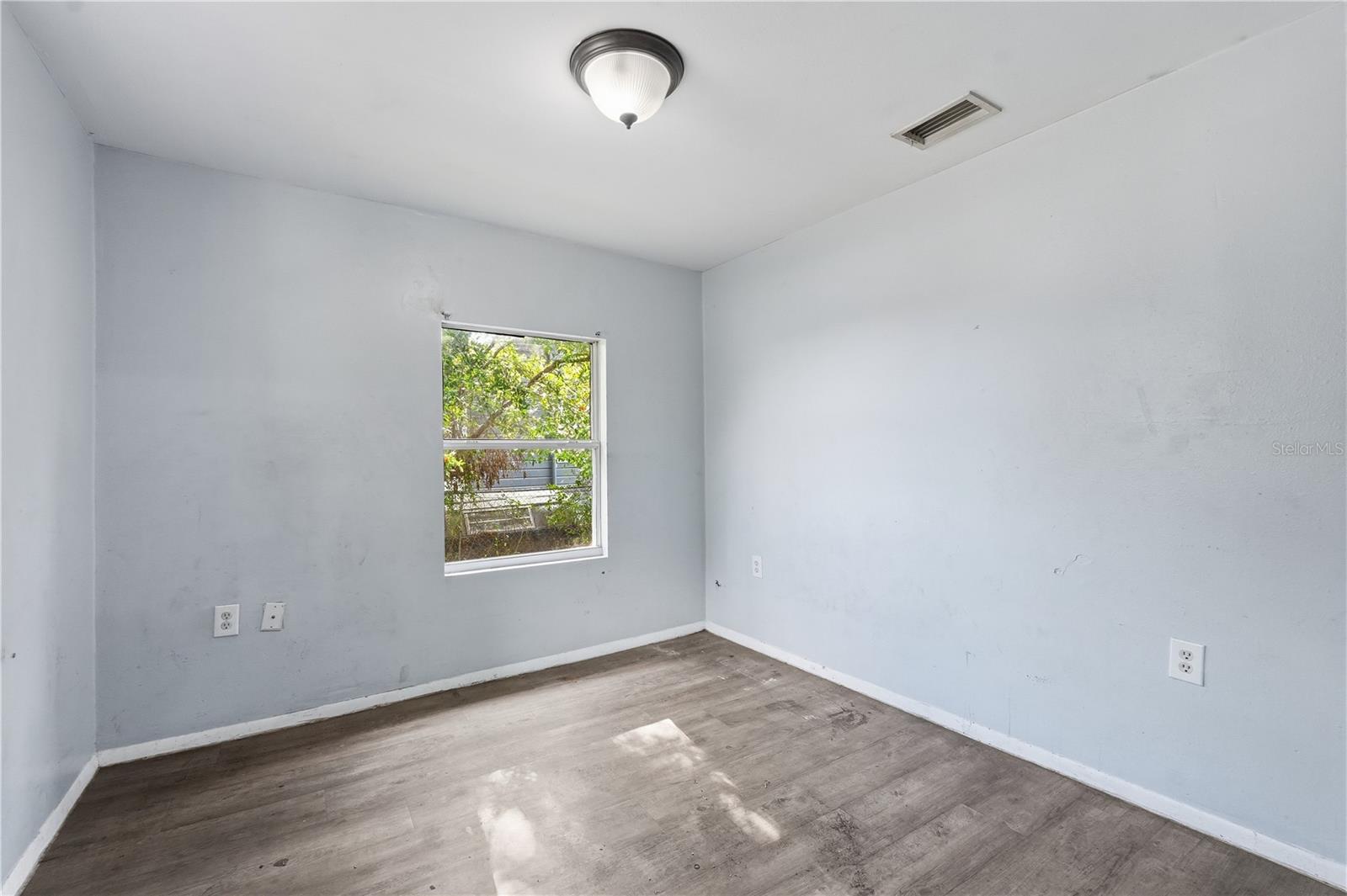 2609 E 28TH AVE, TAMPA, FL, 33605