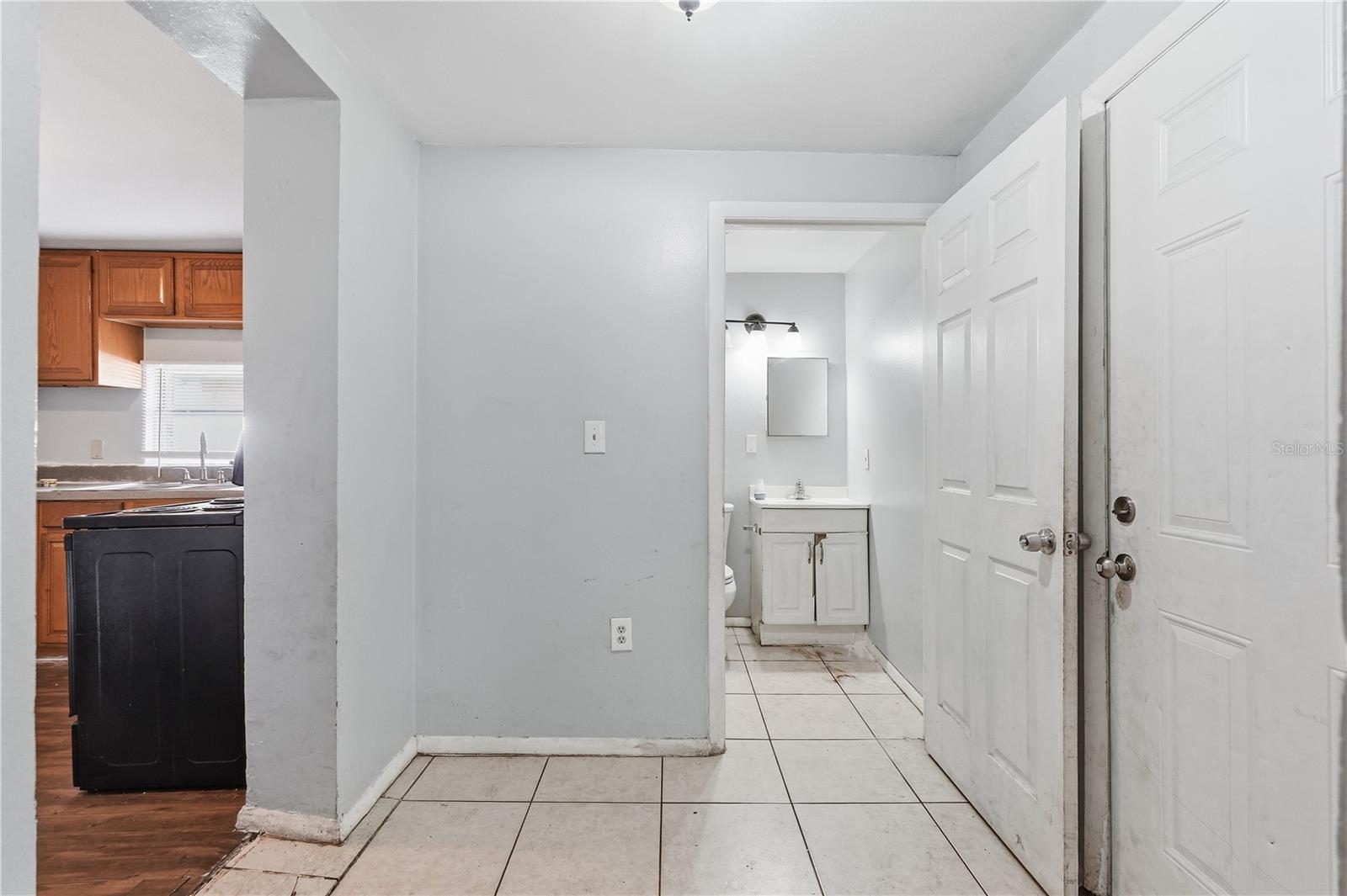 2609 E 28TH AVE, TAMPA, FL, 33605