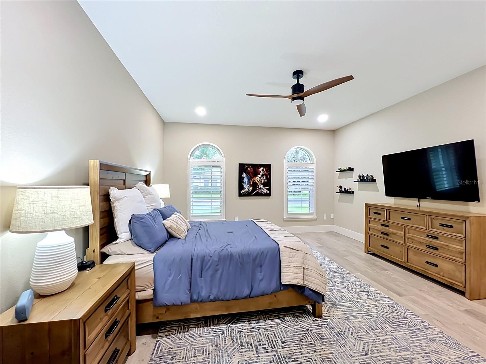 34449 PARKVIEW AVE, EUSTIS, FL, 32736