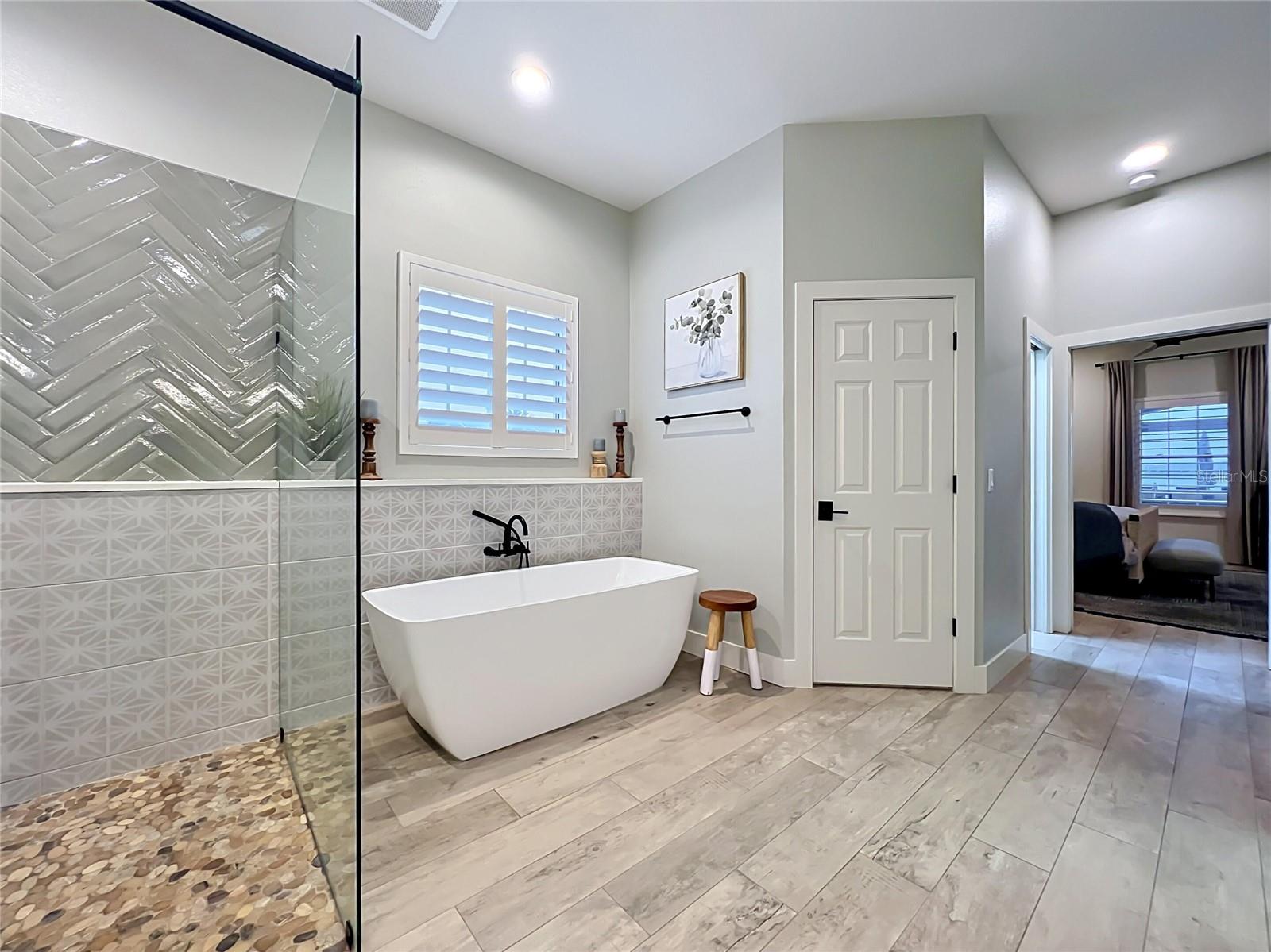34449 PARKVIEW AVE, EUSTIS, FL, 32736