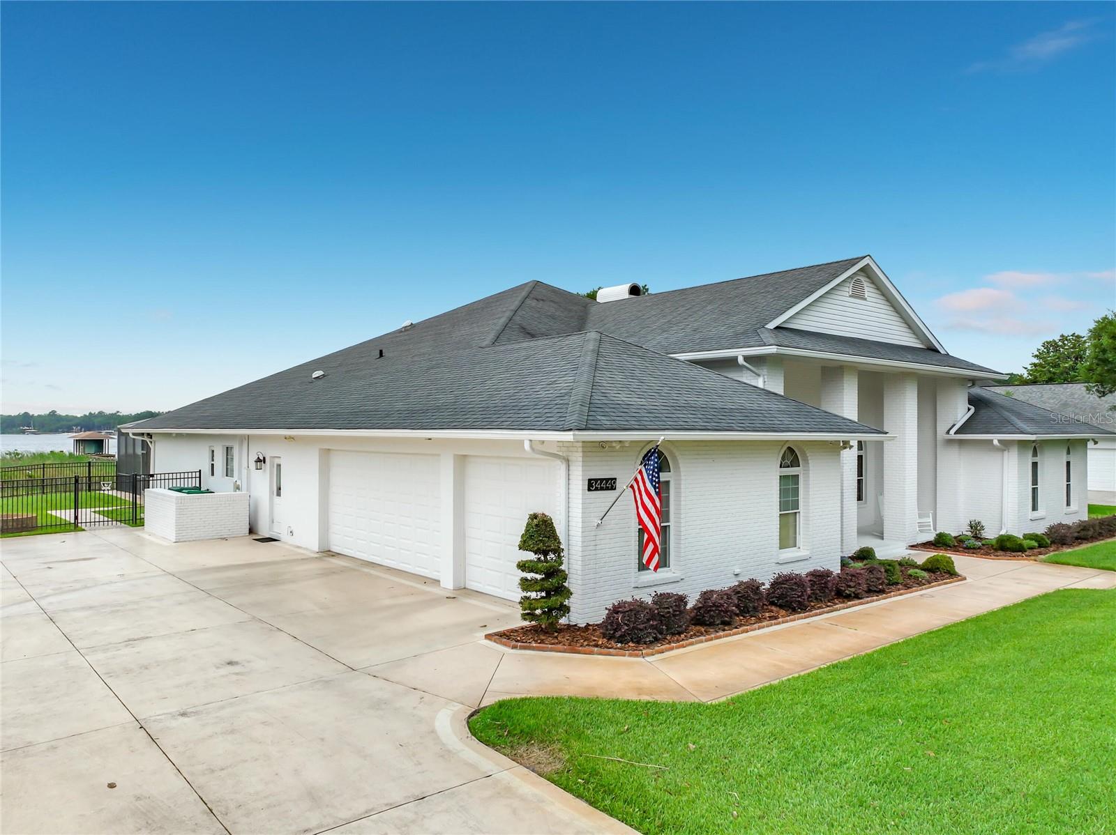 34449 PARKVIEW AVE, EUSTIS, FL, 32736