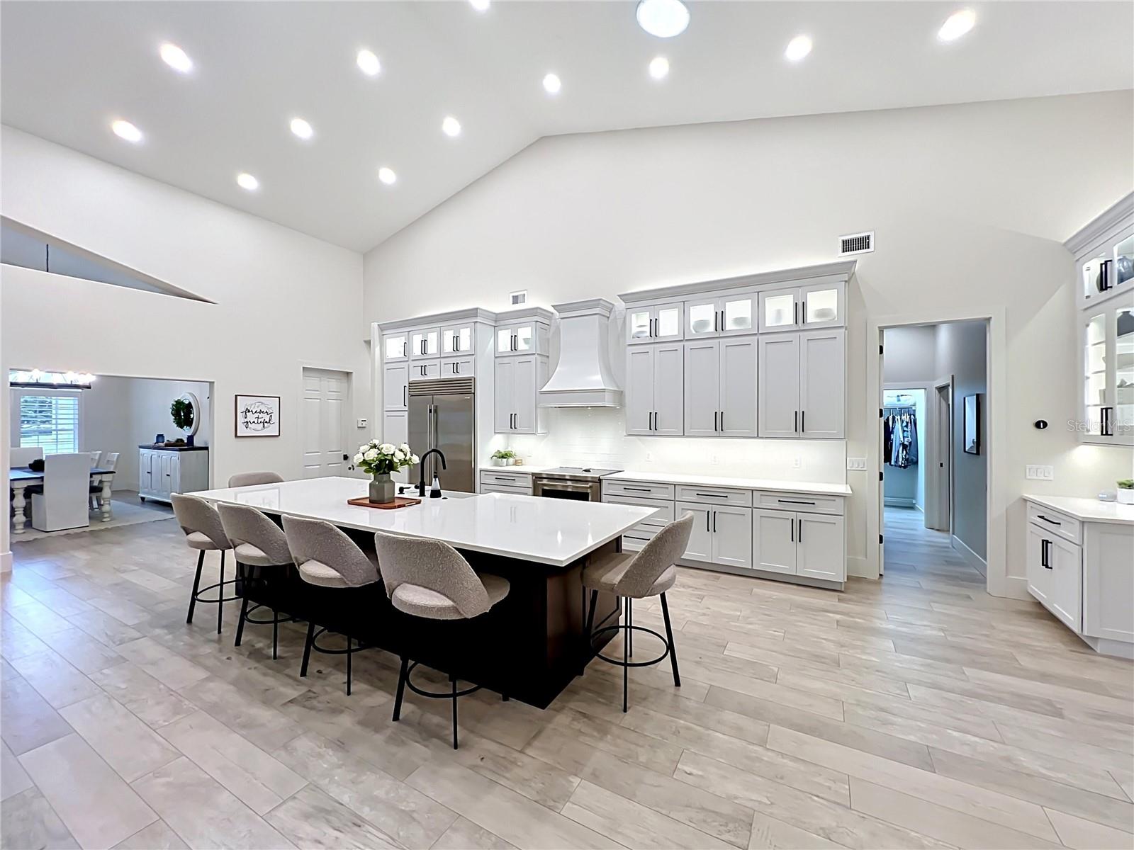 34449 PARKVIEW AVE, EUSTIS, FL, 32736
