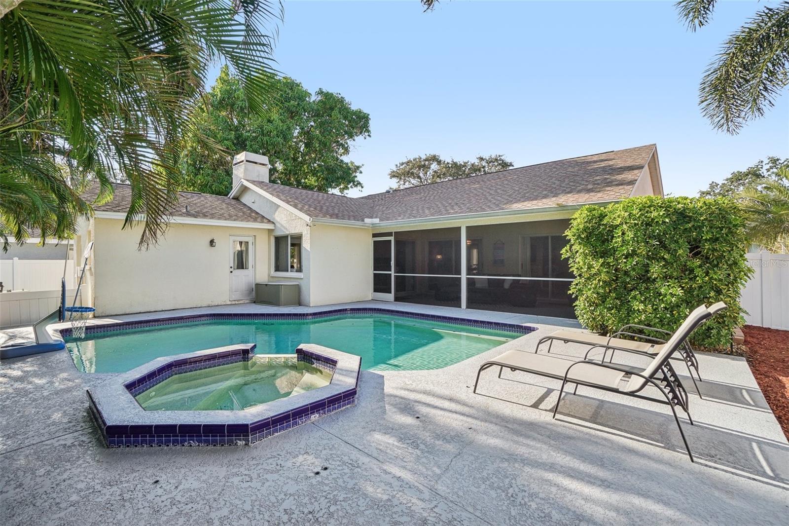 3132 SHORELINE DR, CLEARWATER, FL, 33760